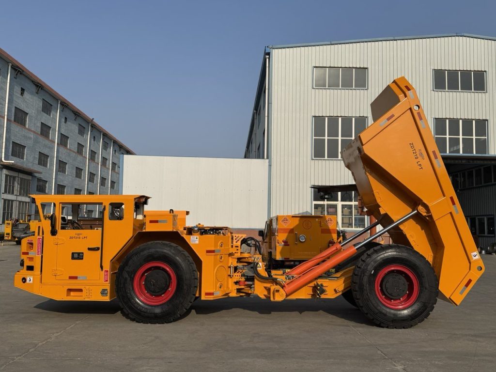 ZDT210 شاحنة التعدين تحت الأرض الثقيلة شاحنة التفريغ تحت الأرض الفعالة لنقل المواد لموقع المناجم