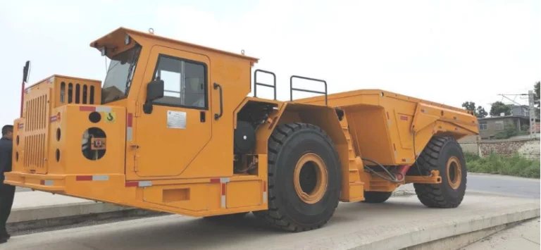 Underground Mining Truck