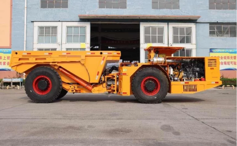 Underground Mining Truck