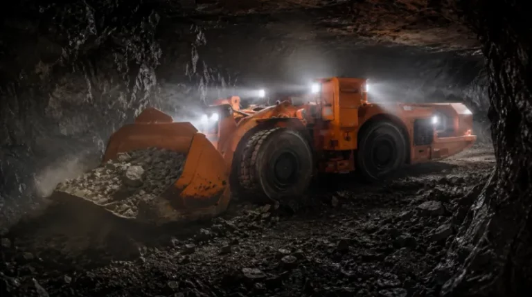 How is the performance of Underground Mining Utility vehicles affected by heavy-duty cycles in underground mining